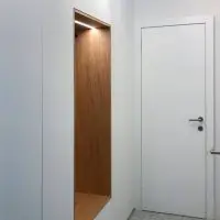 garderobe-braun-weiß